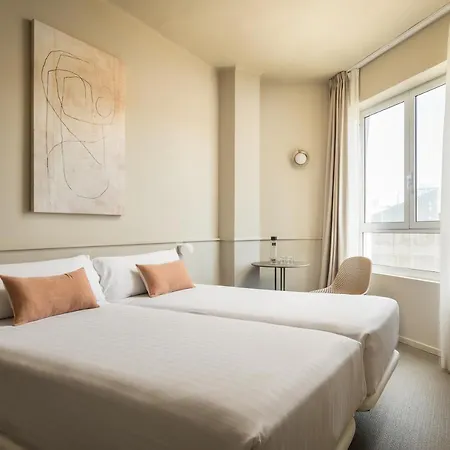 Bypillow The Bloom Gerona