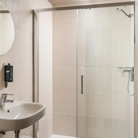 Bypillow The Bloom Girona