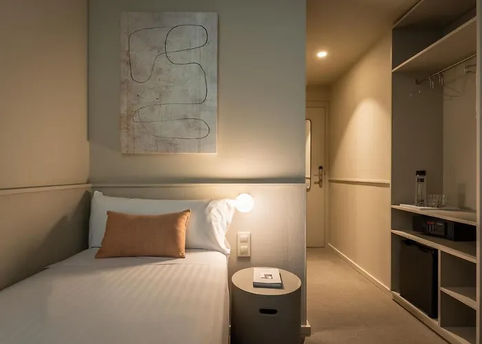 Bypillow The Bloom * Girona