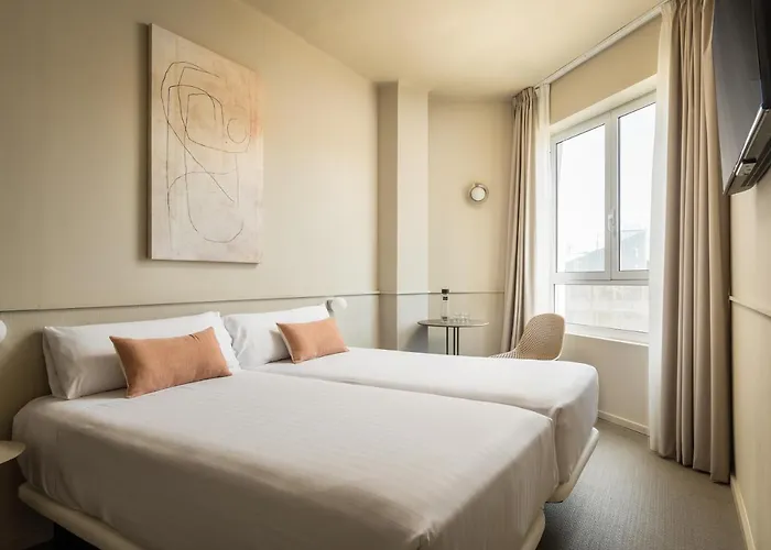 Bypillow The Bloom Girona